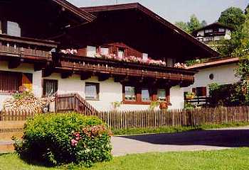 Renates Haus im Sommer
